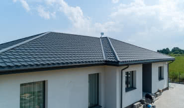 Kiedy pokrycie dachowe wymaga wymiany na nowe?