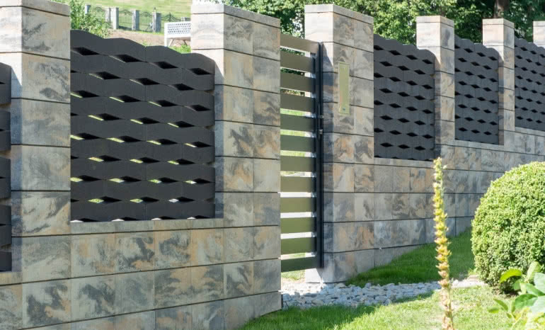 Ogrodzenia modułowe w praktyce. Szybki montaż i nowoczesny design