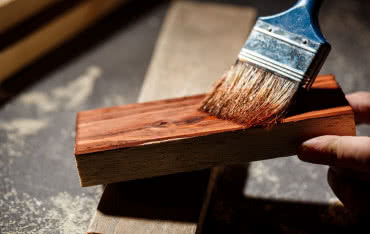 Impregnacja drewna krok po kroku. Czym jest i dlaczego warto?