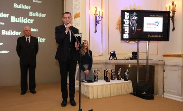 DRUTEX ze statuetką Polskiego Herkulesa 2013