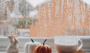 Jak w 3 krokach zabezpieczyć okna przed jesienią i zimą?