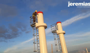 Dwa kominy FSA zamontowane na fabryce karmy dla zwierząt