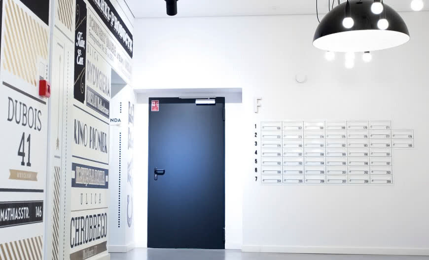 Drzwi stalowe - czym się charakteryzują? Jak wybrać?