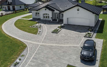 Budujemy podjazd do garażu