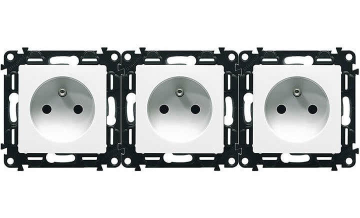 Gniazda i łączniki elektryczne – 8 często zadawanych pytań