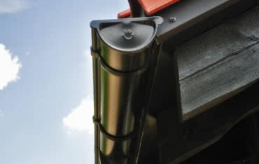 Najczęstsze błędy popełniane podczas montażu rynien