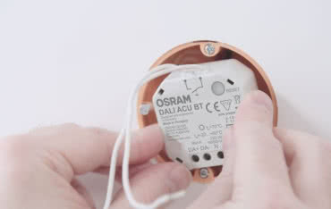 Nowe rozwiązania firmy OSRAM ułatwiające sterowanie oświetleniem