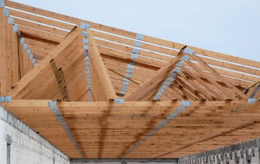 Drewno na konstrukcje budowlane