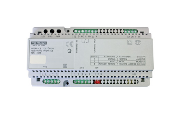 Kontroluj system domofonowy przez interfejs telefoniczny 