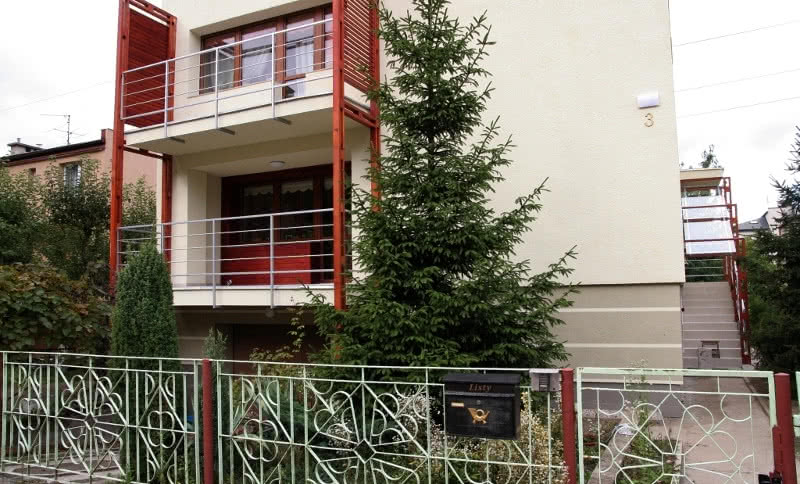 Kiedy i z jakich materiałów najlepiej wykonać elewację budynku?