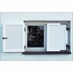 Drewniane okiennice POL-SKONE