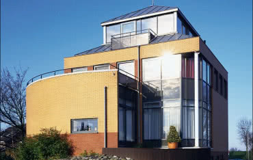 Jak dobierać kolorystykę elewacji i dachu?