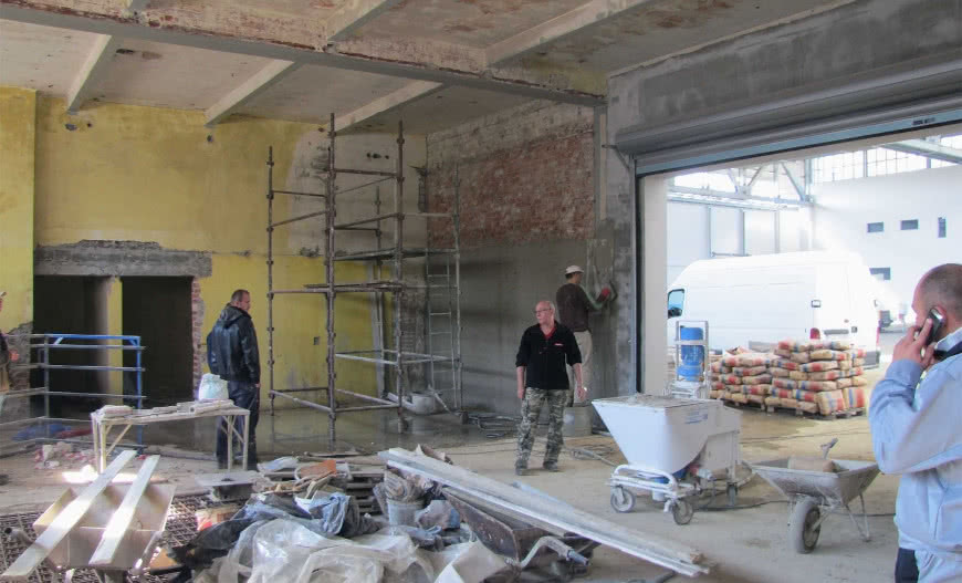 Jak wybrać dobrą ekipę budowlaną?