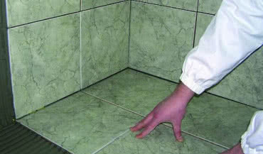 Układanie płytek ceramicznych - kilka porad