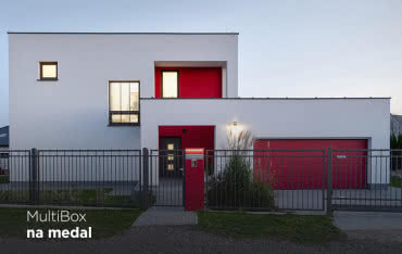 Słup ogrodzeniowy MultiBox wyróżniony 