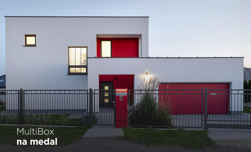 Słup ogrodzeniowy MultiBox wyróżniony 