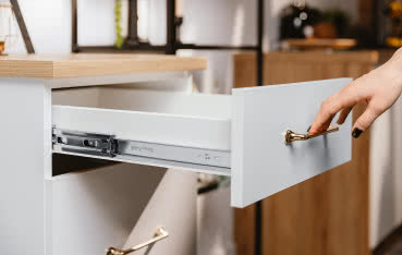 Prowadnica kulkowa Versalite PLUS+