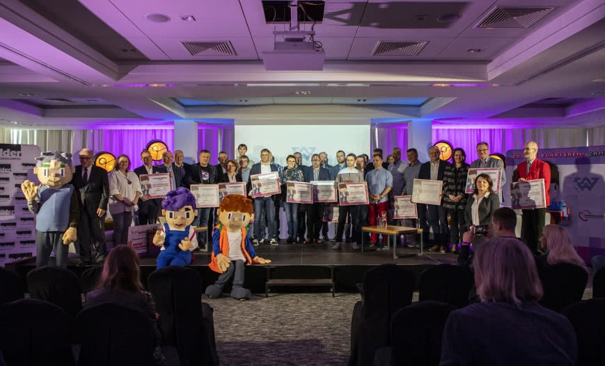 Wiśniowski z nagrodą Orła Polskiej Stolarki za działania społeczne