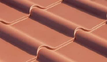 Co warto wiedzieć kryjąc dach blachodachówką?