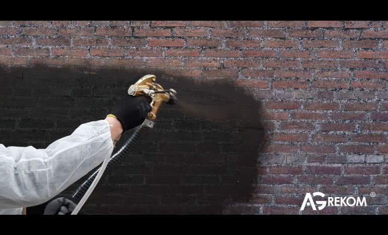 Hydroizolacja fundamentów - jak ją dobrać do podłoża?