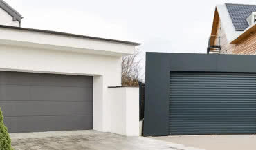 Brama garażowa – rolowana czy segmentowa?