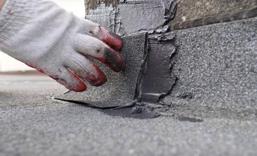 Naprawa uszkodzonego dachu