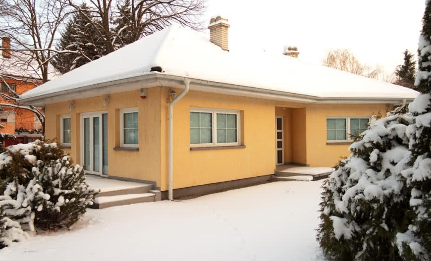 Wymiana kotła czy termomodernizacja: co jest bardziej skuteczne w walce ze smogiem?