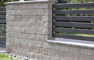 Ogrodzenia betonowe – trwałość i doskonały wygląd na lata