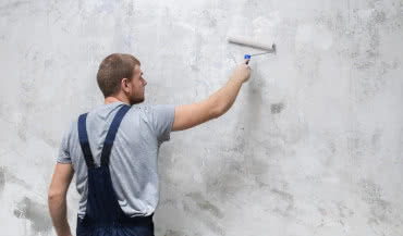 Jak wybrać odpowiedni grunt do ścian? Poradnik dla majsterkowiczów