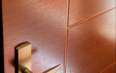 Kolekcja Zamkowa - nowa seria drzwi zewnętrznych firmy CAL