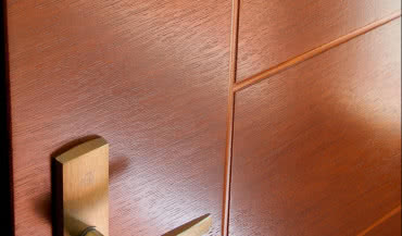 Kolekcja Zamkowa - nowa seria drzwi zewnętrznych firmy CAL