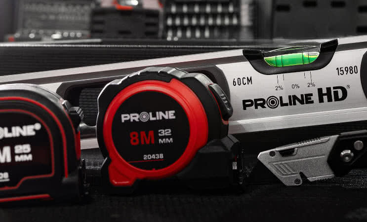 Dobór narzędzi do prac wykończeniowych – sprawdź, co wybierają fachowcy