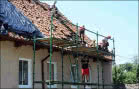 Naprawa dachu w Bisztynku - fot. PSD