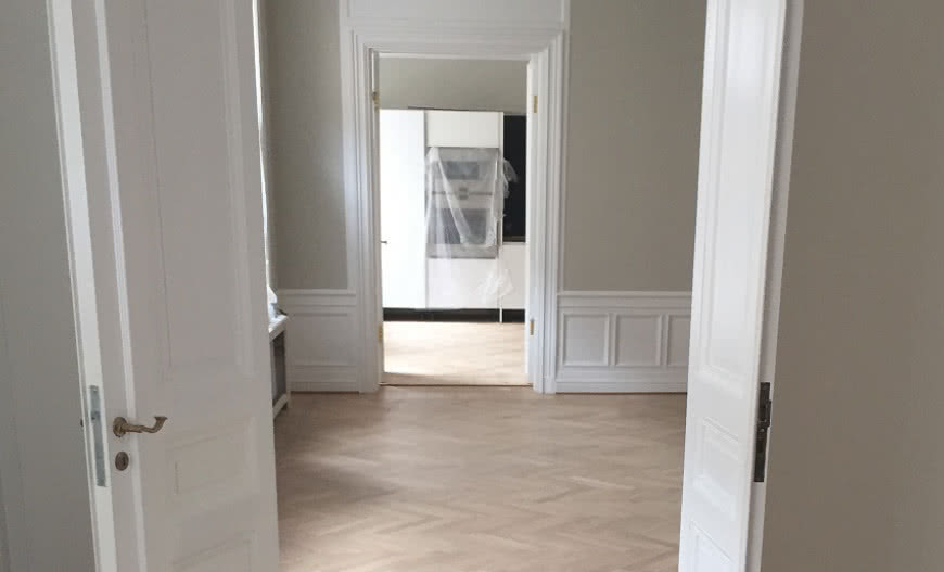 Jak zapobiec żółknięciu dębowej podłogi?