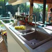 Zlewozmywaki Franke z materiału Fraceram®