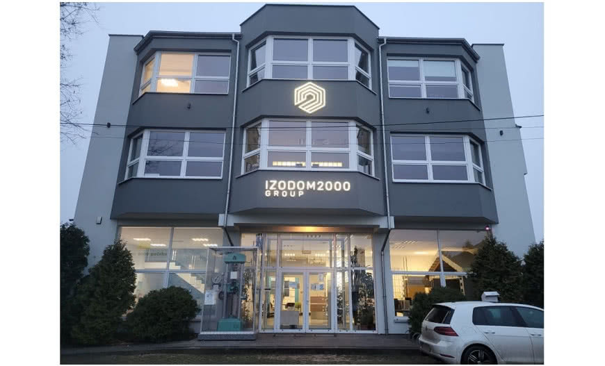 Izodom 2000 Polska odświeżyła wygląd swojego biurowca