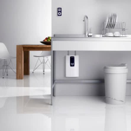  Elektroniczny, kompaktowy ogrzewacz przepływowy DCE