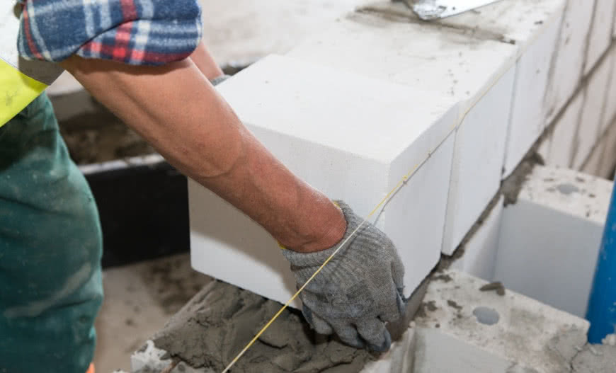 Przegląd lekkich i ciężkich ścian w budynkach mieszkalnych