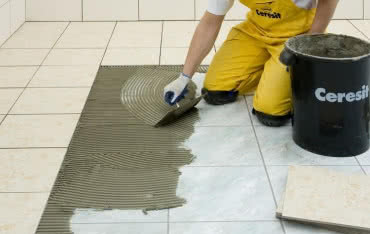 Równa posadzka. Etapy prac