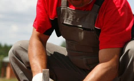 Wizytówki dekarzy w serwisie firmy Röben