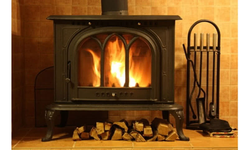 Montaż kominka wolno stojącego krok po kroku