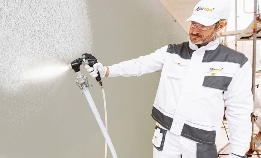 Agregaty tynkarskie vs. malarskie – który wybrać? Poradnik dla budowlańców