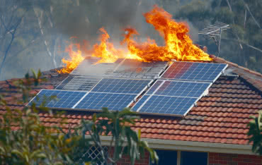 Pożary fotowoltaiki w Polsce. Główną przyczyną jest błędny montaż!