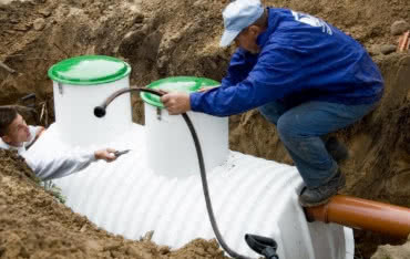 Z czego wykonać szambo?