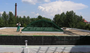 Termoizolacja stropodachu odwróconego – jak zrobić to dobrze?