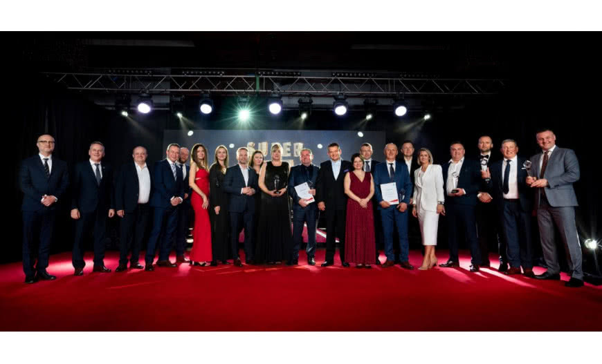 Prestiżowe nagrody branży dekarskiej SuperDekarz 2023 przyznane!  