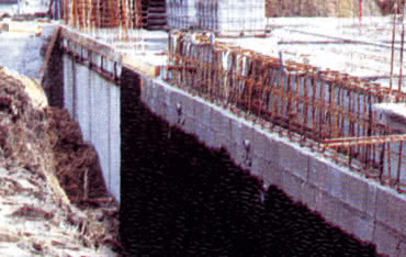 Sposoby hydroizolacji ścian fundamentowych