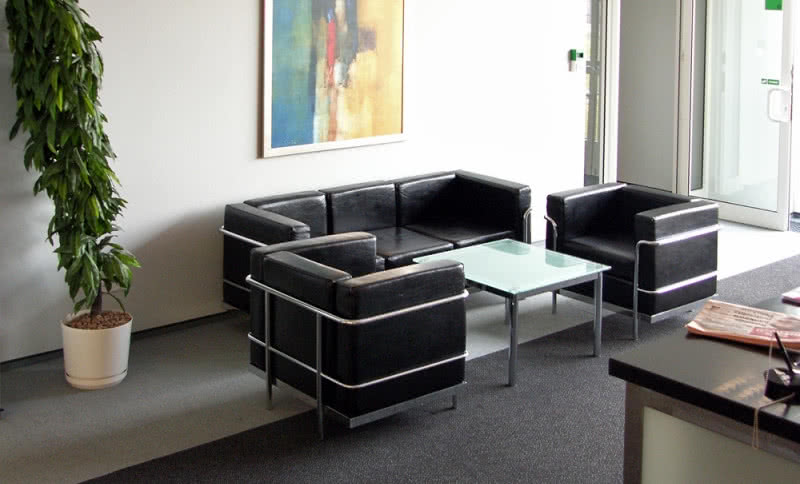 Podłoga do biura. Na co zwrócić uwagę?