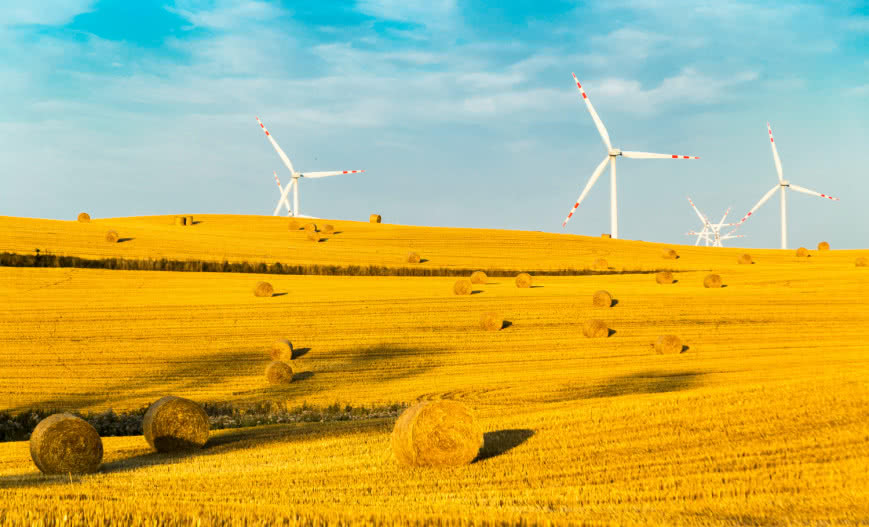 Czy Polska staje się liderem OZE? Rekordy padają jeden po drugim!