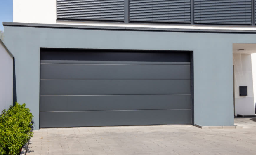 Brama garażowa nie działa? Sprawdź, jak szybko rozwiązać problem!